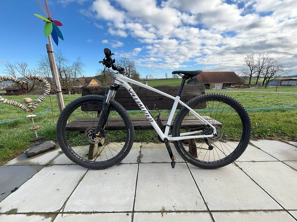 Vélos: Specialized Rockhopper Bike - Grösse M – D'occasion à Neuenkirch par lar_qw55