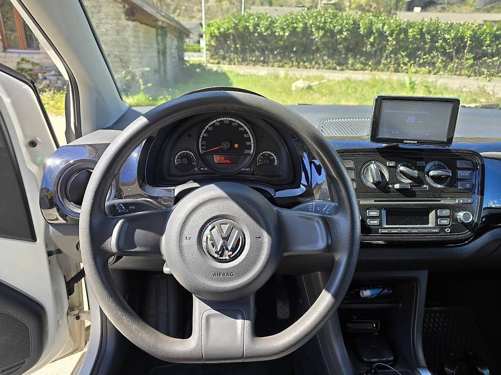 VW Automobili: Vw Up – Usato da Iragna venduto da ema_500 3
