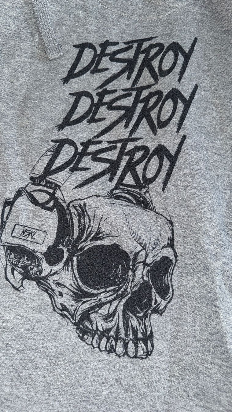 Uniformi: Neroskull Kaputzen Pullover Hoodie – Usato da Burgdorf venduto da Catbagger64 3