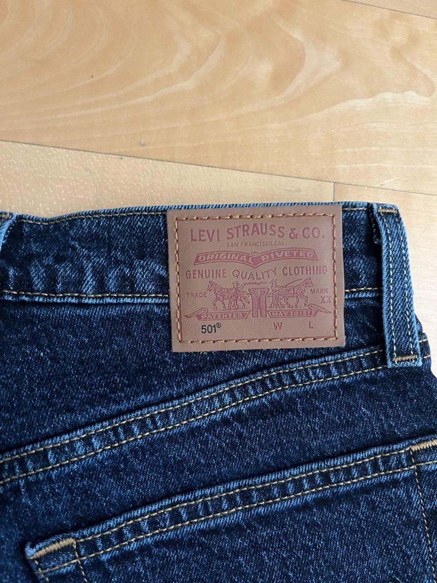 Levi's Jeans: Levi’s 501s brand new – Nuovo (secondo la descrizione) da St-Sulpice VD venduto da ema_8fvg 4