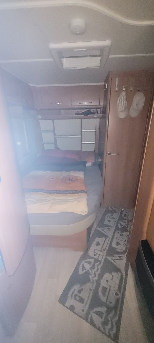 Fendt Camping Fahrzeuge: Wohnwagen Fendt Bianco  465 – Gebraucht aus Sennhof von Uursli 9