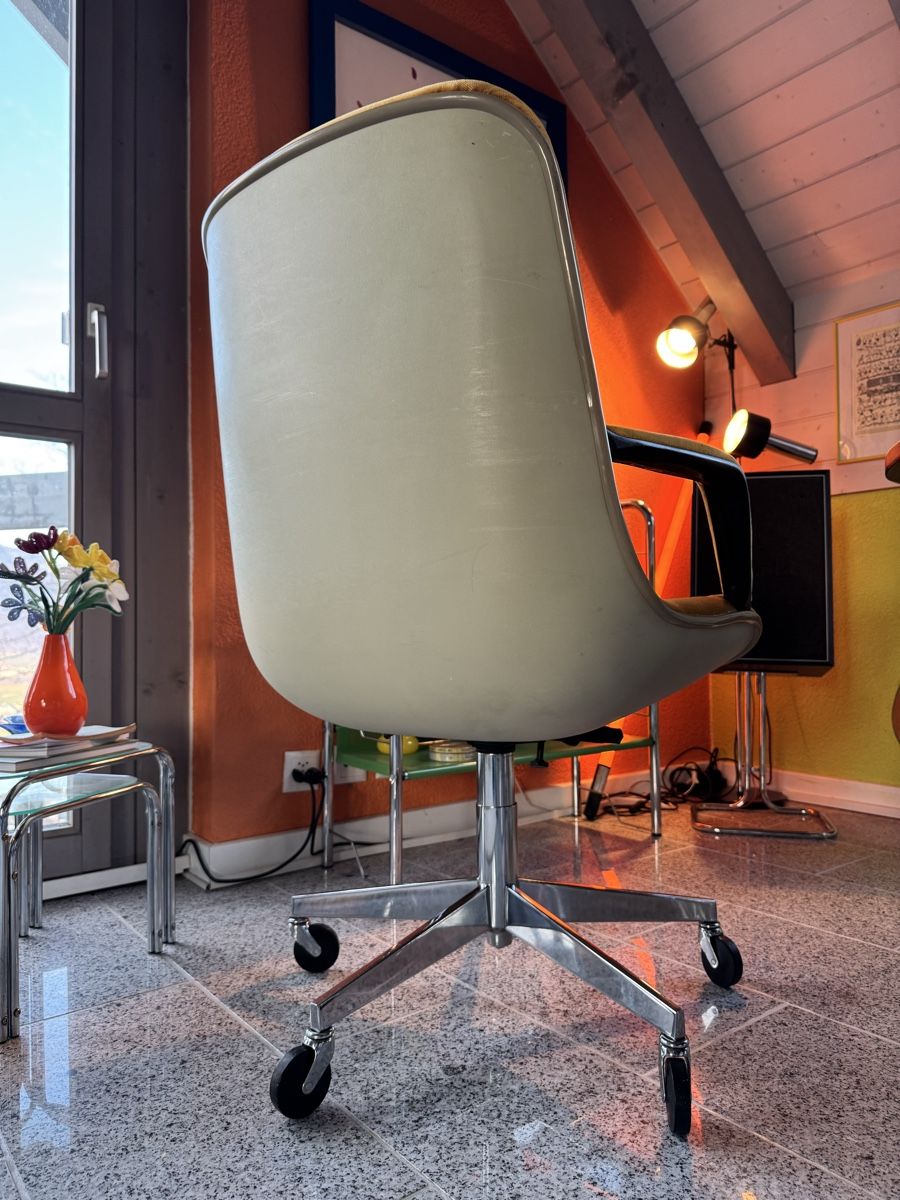 Steelcase Sedie: Steelcase Bürostuhl Nr 3 – Usato da Stans venduto da Bridges_Vintage 7