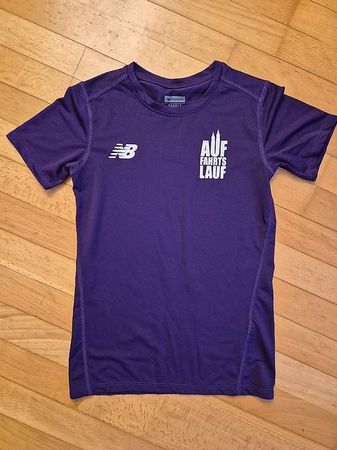 Auffahrtslauf Sport-Shirt Grösse small (Kinder)