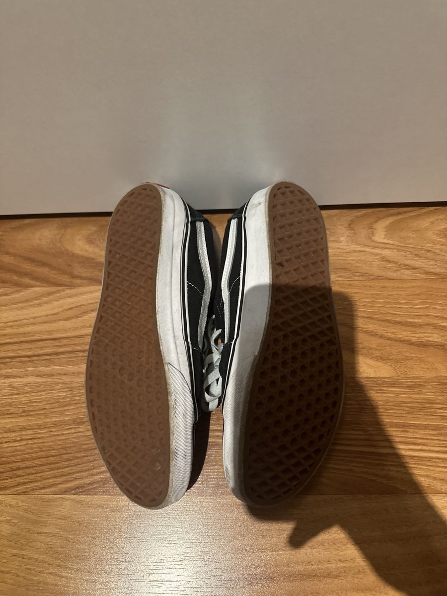 Vans Scarpe da uomo: Vans Old Skool, schwarz/weiss, Grösse 40 – Usato da Triengen venduto da nes_l8cj 2