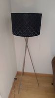 Stehlampe