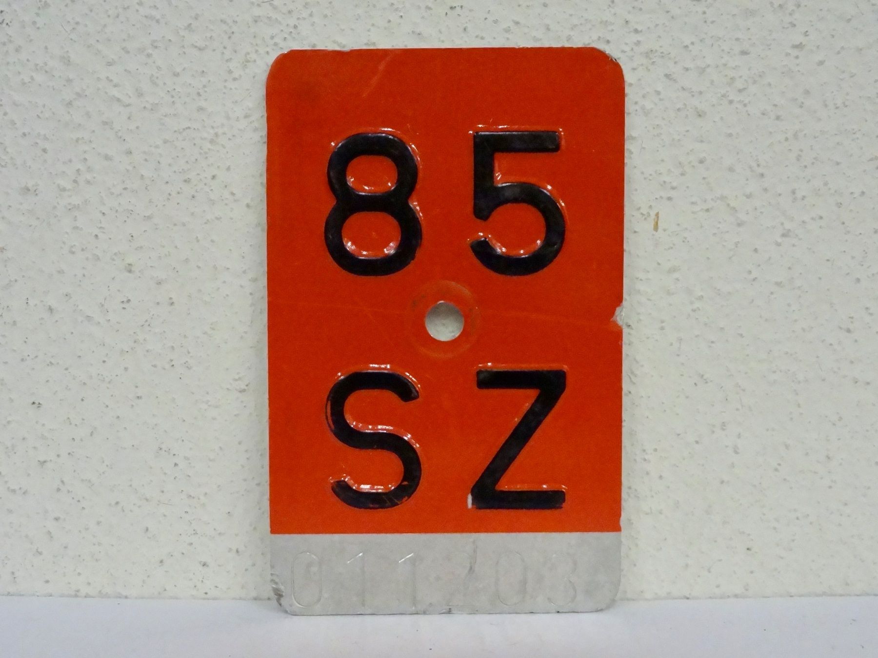 Insegne: SZ 85 VELONUMMER - FAHRRADSCHILD – Usato da Kerzers venduto da zimmergruen