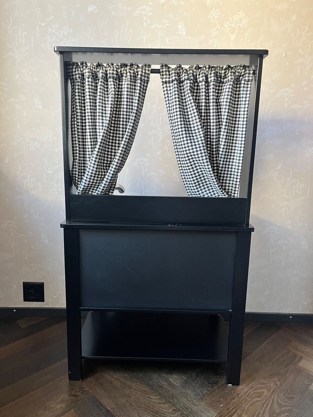 Ikea Giocattoli: Designer Spielküche / Theater (Ikea Hack) – Usato da Zürich venduto da Danielan0 1