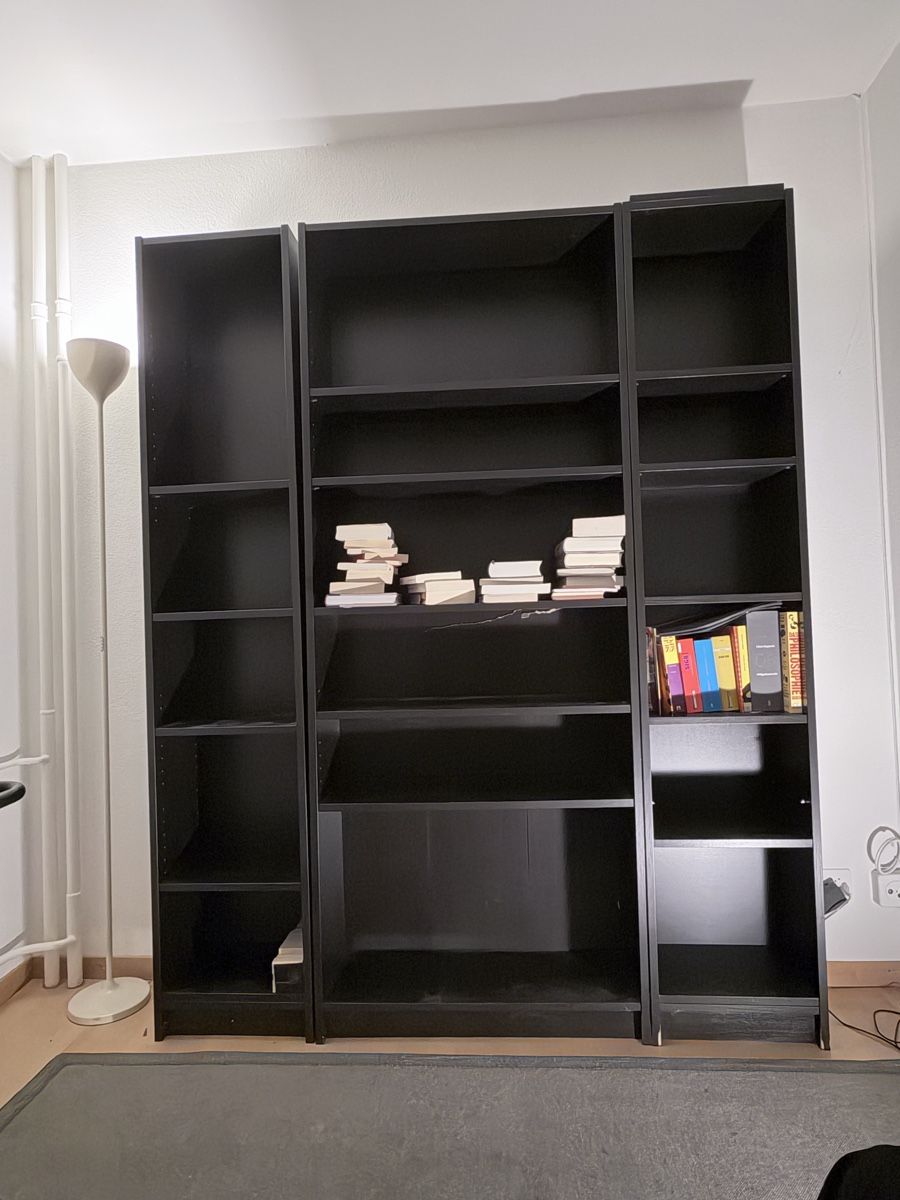 Regale: Ikea Billy bookshelf – Gebraucht aus Zürich von Michelleanca