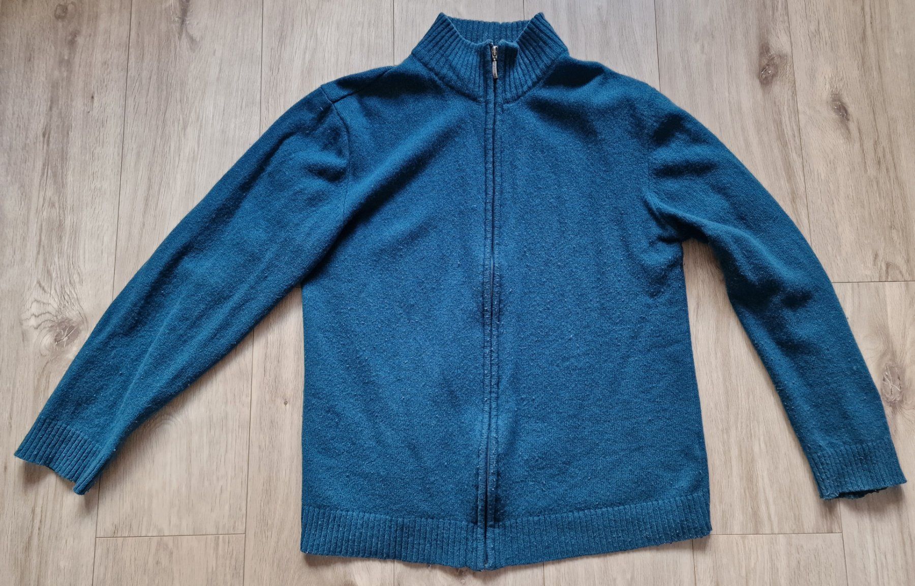 Pullover & Sweatshirts: 3x Herren Pullis Pullover Sweater Grösse M Lammwolle – Gebraucht aus Zürich von businessman80 2