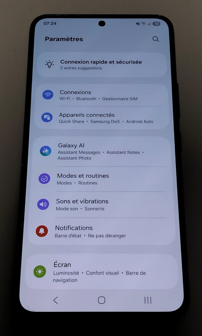 Samsung Handys / Smartphones: Samsung Galaxy S22 256Gb – Gebraucht aus Barberêche von Sigma87 2