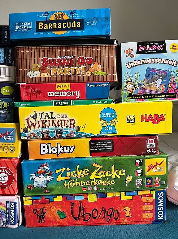 Jeux: 17 Gesellschaftsspiele – D'occasion à Zürich par cat 2