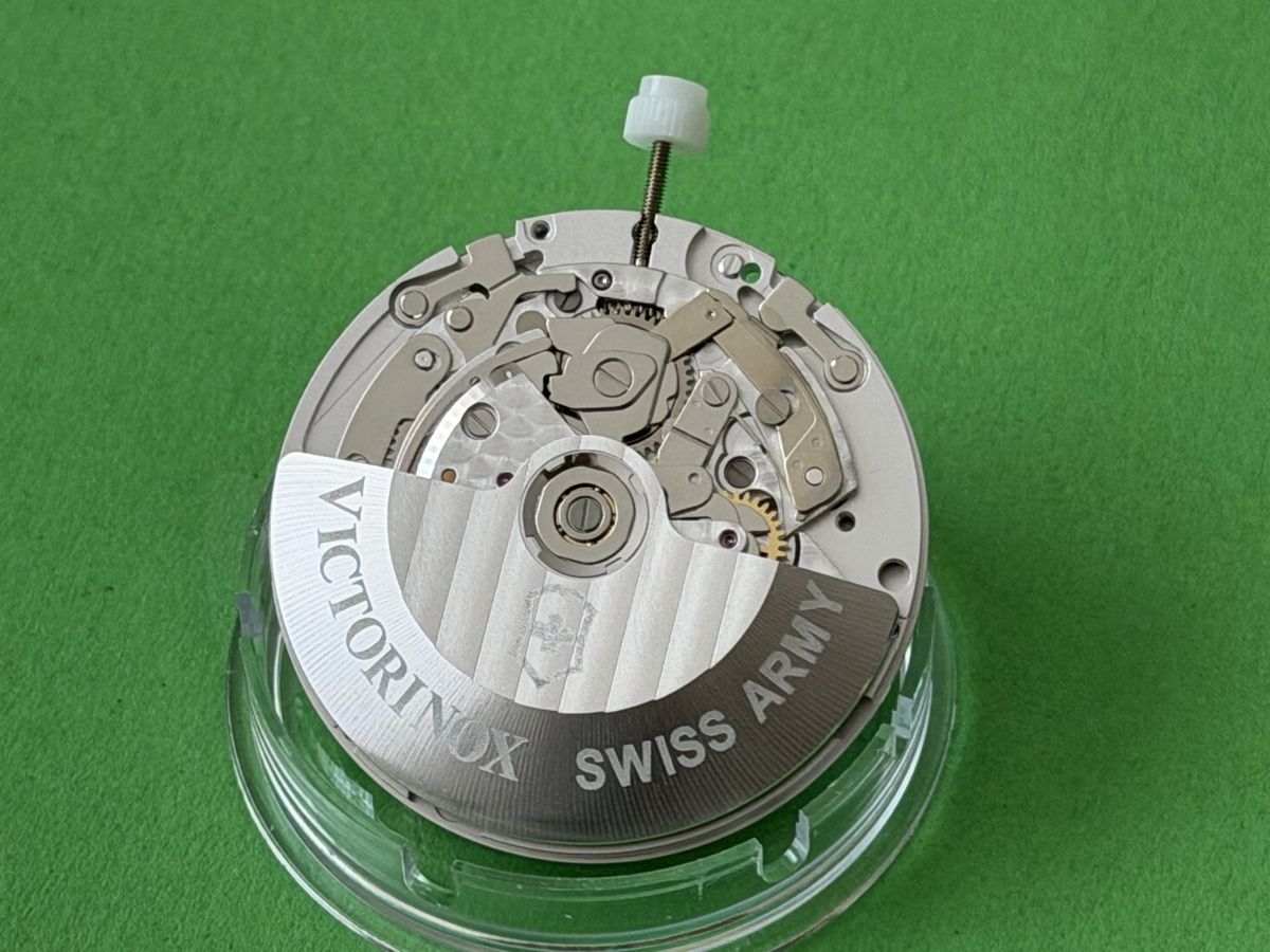 Uhren: ETA Valgranges Caliber A07.211 – Neu (gemäss Beschreibung) aus Bassecourt von 59.00chf 5