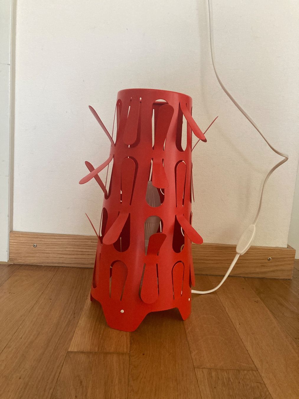Ikea Lampade: Lampe Ikea top Zustand! – Usato da Zürich venduto da Inne_aere 6