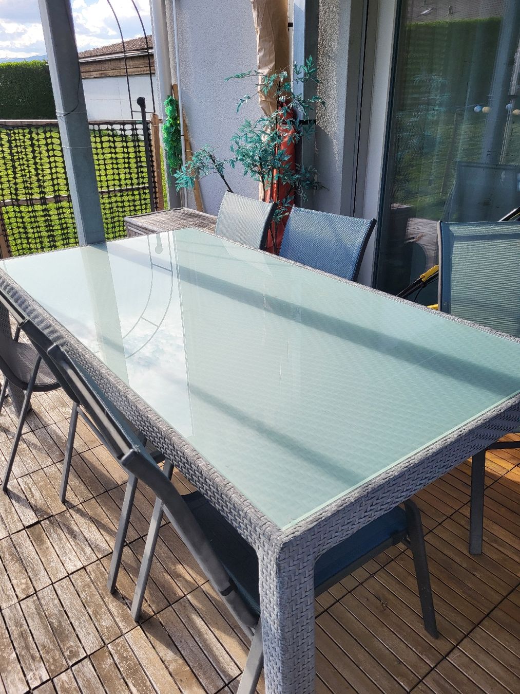 Tischset: Grosser Gartentisch mit 6 Stühlen – Gebraucht aus Büetigen von Djtomekk1