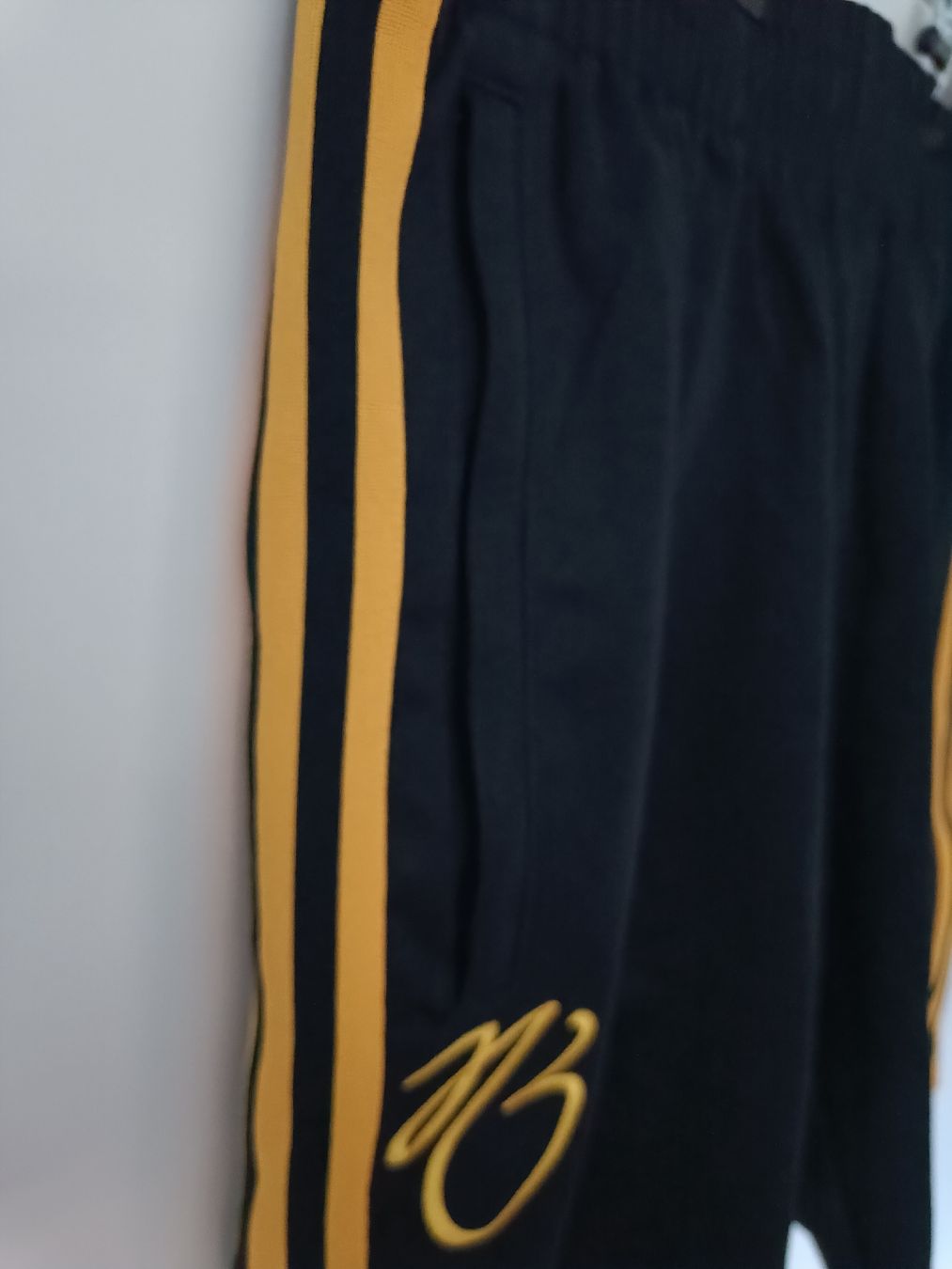 Hosen: Adidas Jude Bellingham  – Neu und originalverpackt aus Dietikon von Sunriseplace1010 2