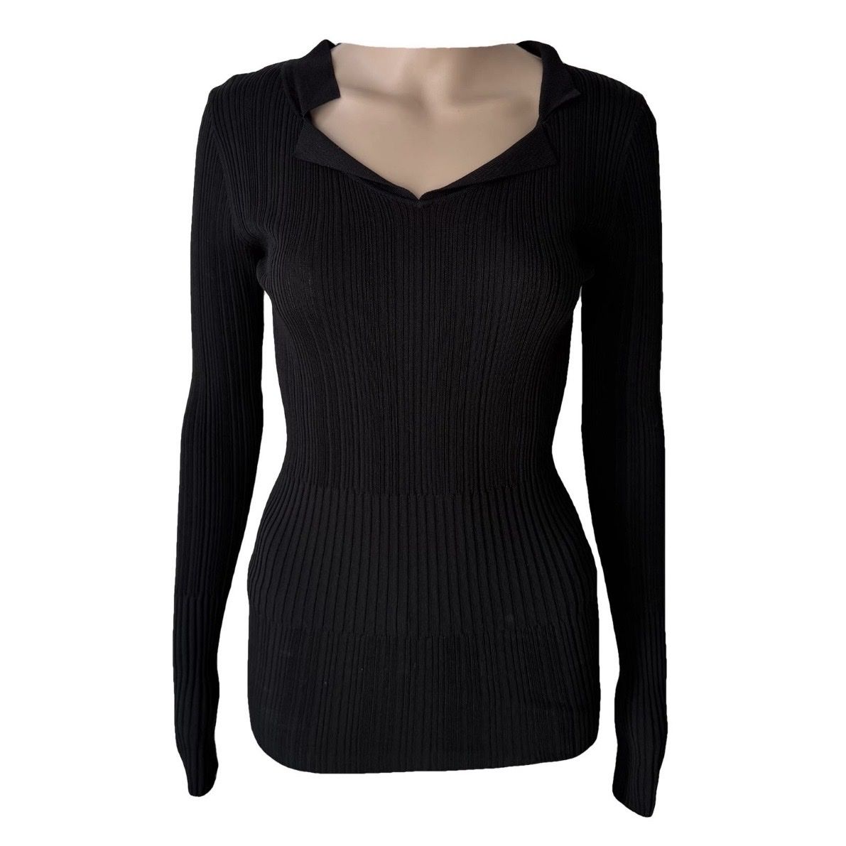 Totême Maglioni & Felpe: TOTEME Sora Top | Rippstrickpullover 🖤 – Usato da Zürich venduto da ClosetQueen