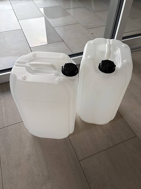 Accessori per altri veicoli: Kanister 24 Liter – Usato da Aeugst am Albis venduto da Pedisan