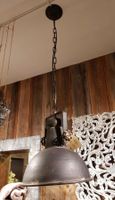 2 Pendelleuchten Schwarz mit Kette
