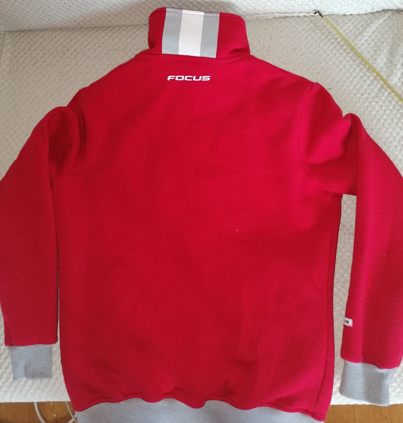 Canottiere & Pantaloni: Top Freizeit Velojacke ++Focus++ Gr. M – Nuovo (secondo la descrizione) da Aeugst am Albis venduto da Stevens4 1