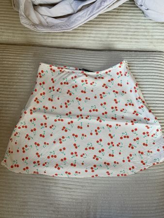 Jupe cerise ZARA