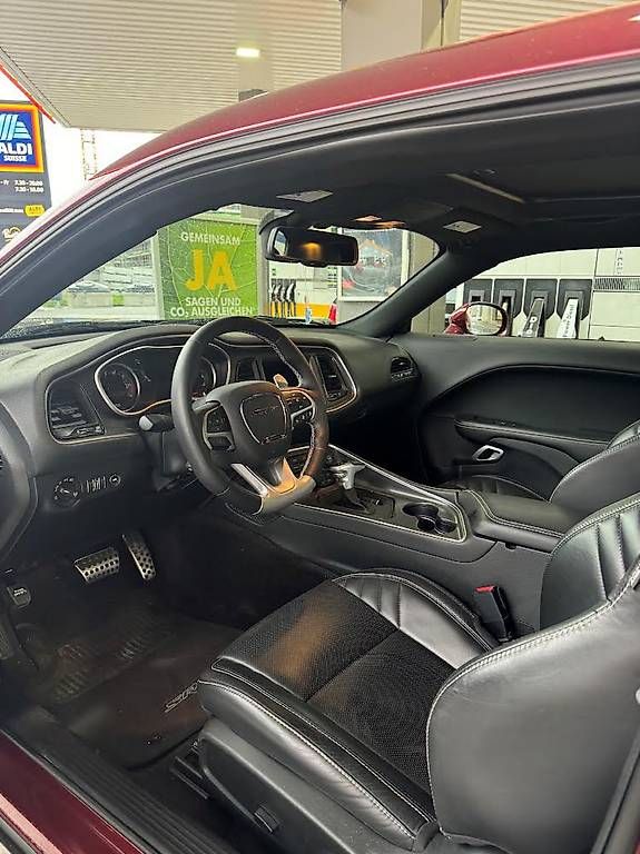 Dodge Automobili: Dodge Challenger SRT 392 6.4 – Usato da Chur venduto da ram_vm2l 2