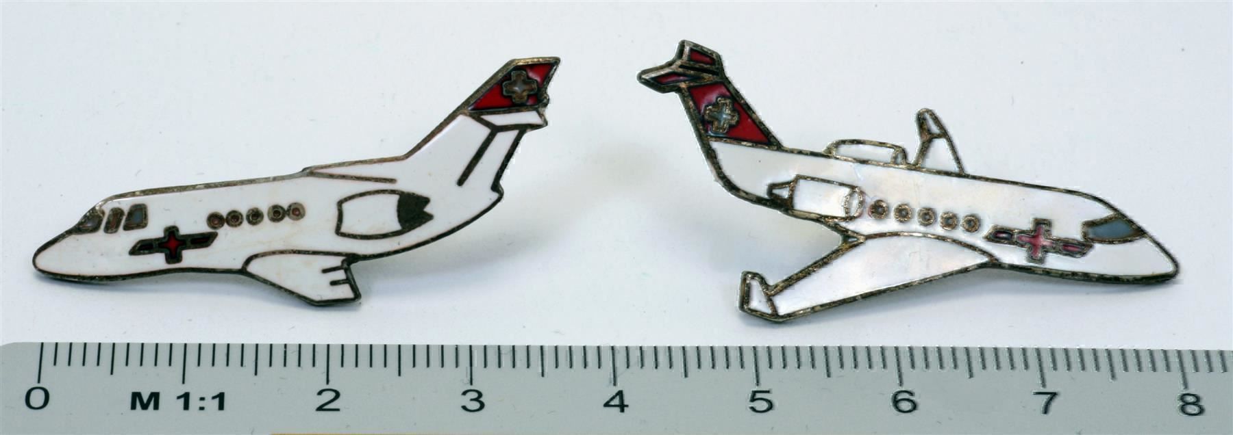 Spille & Fermagli: 2 Alte Rega Pin Rare – Usato da Bassersdorf venduto da Sugo