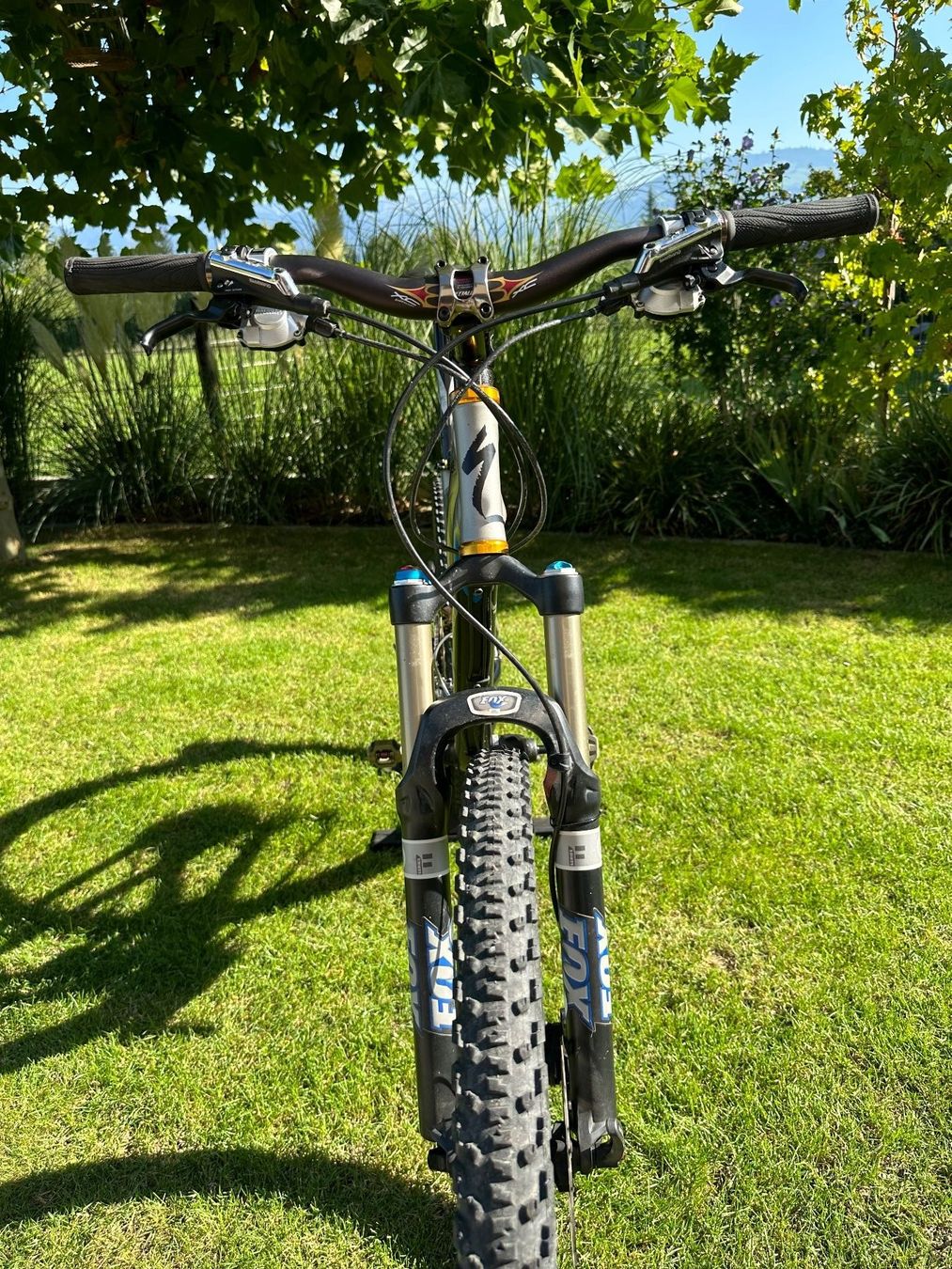 Specialized Velos: Specialized Stumpjumper FSR Comp Bike – Gebraucht aus Jona von  2