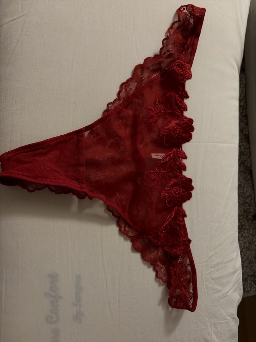 Etam Autres dessous: Ensemble lingerie ETAM – Neuf (Voir description) à Montpreveyres par hae_zk6g 2
