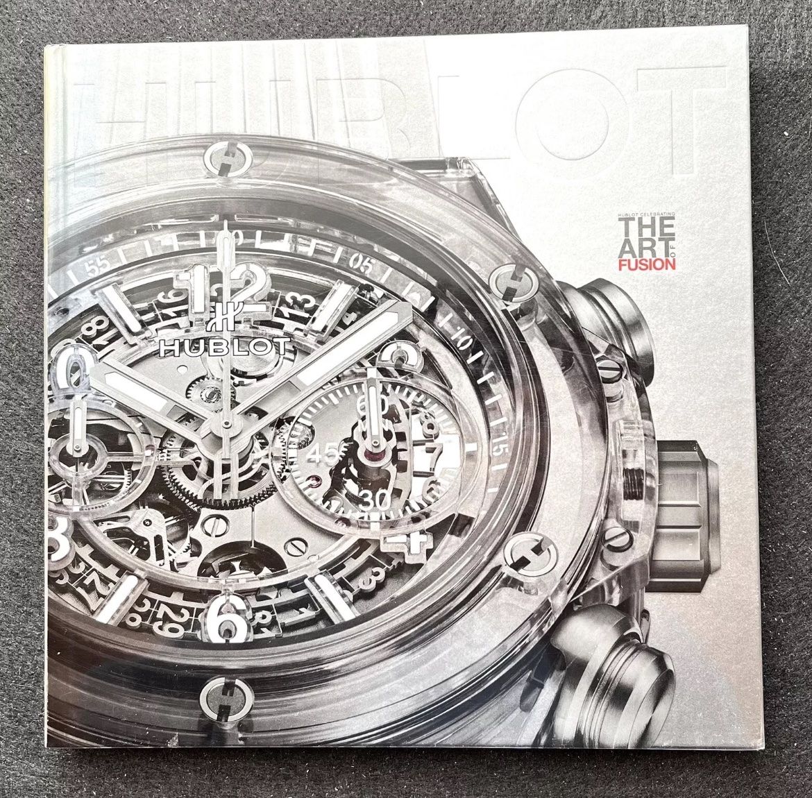 Libri: Catalogue interactif montres Hublot – Usato da Renan BE venduto da johncactus