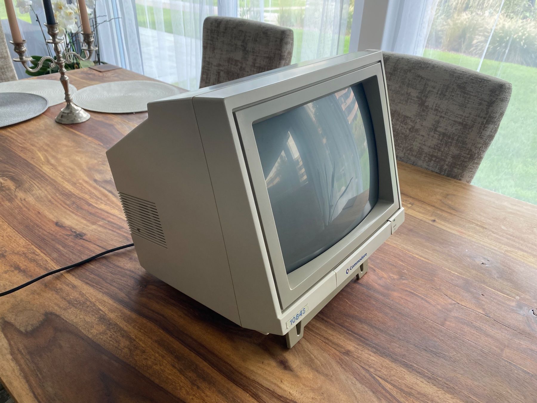 Monitore: Commodore 1084S monitor – Gebraucht aus Altendorf von  7