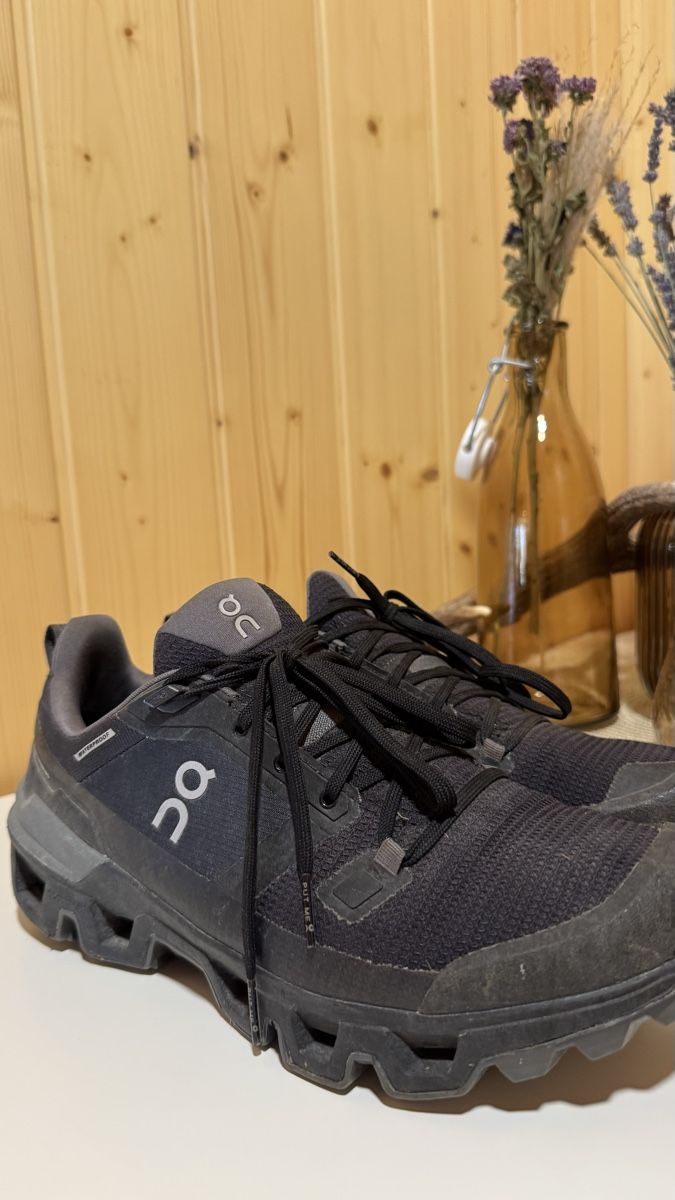 On Scarpe da donna: ON Cloud – Usato da Flumserberg Bergh venduto da swiss.ski 2