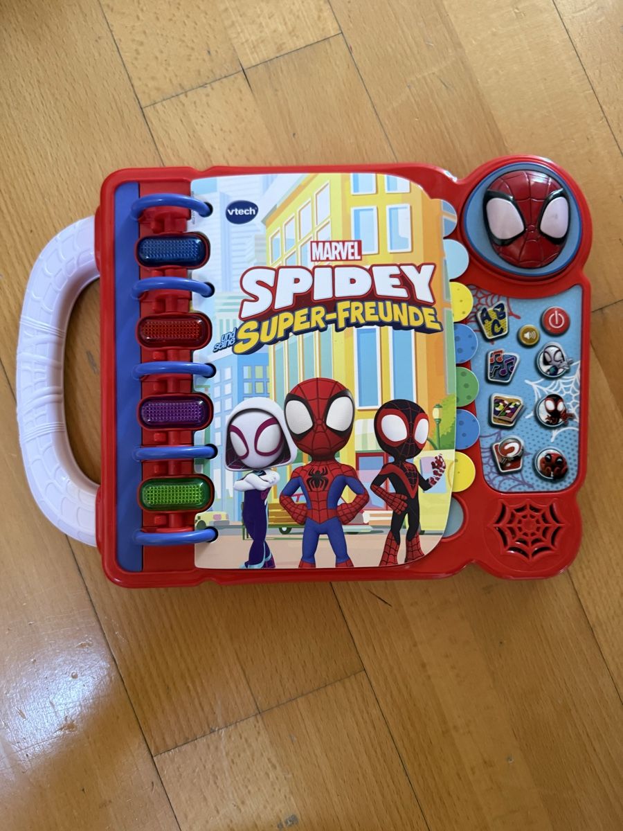 Libri: Marvel spidey Buch  – Usato da Zürich venduto da mimi2013