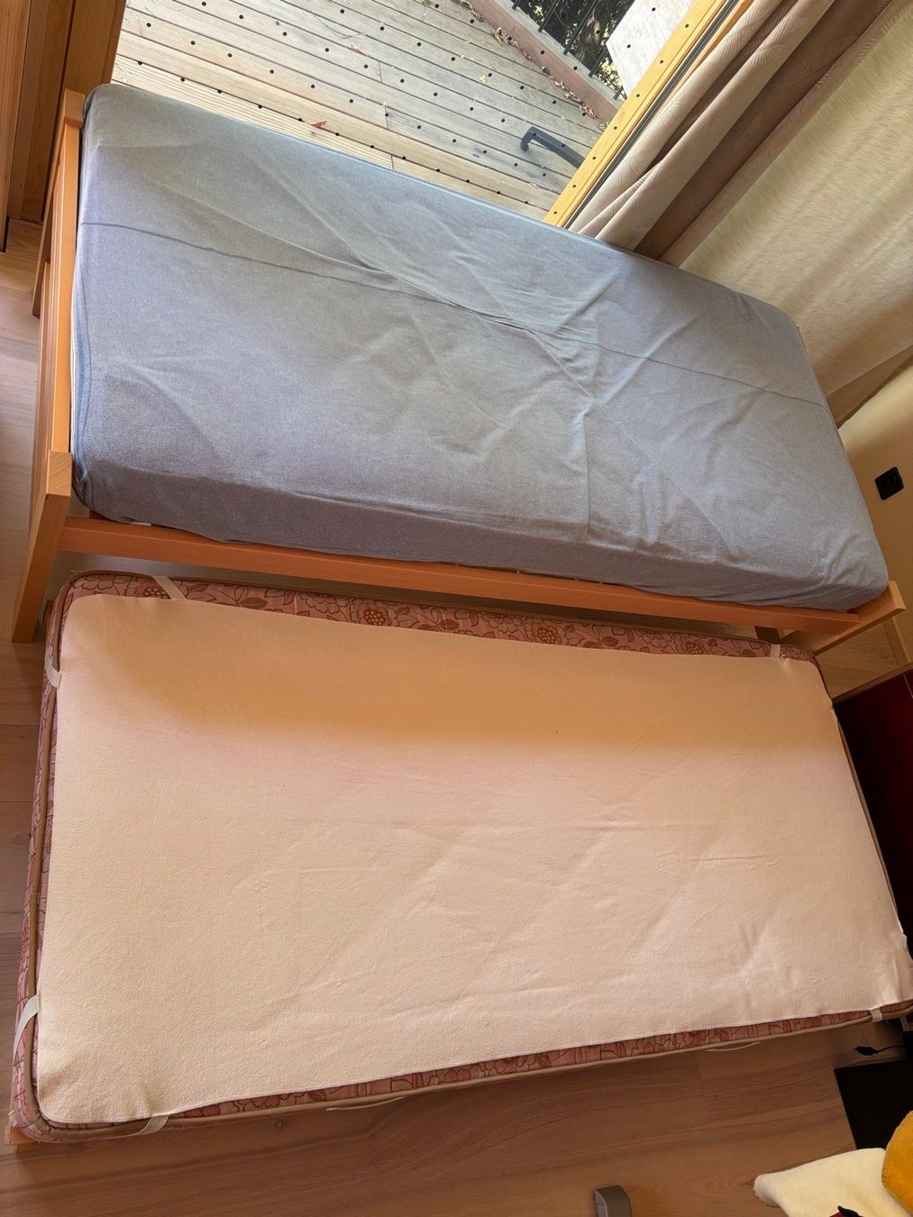 Letti: Bett, Gästebett, Doppelbett verstaubar – Usato da Istighofen venduto da Ccracer 2