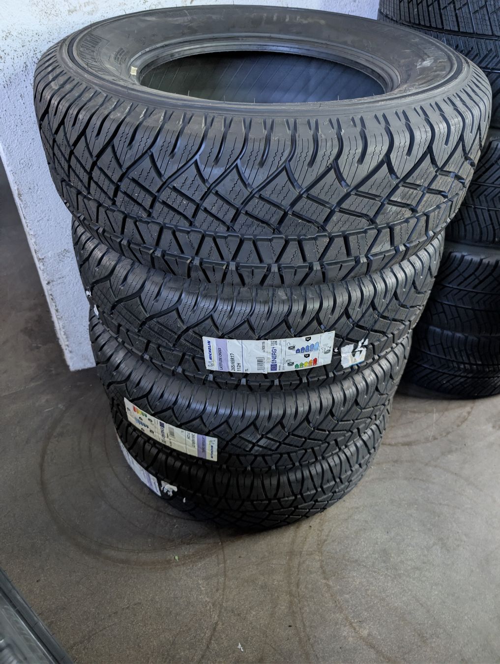 Michelin Pneumatici & Ruote complete: 265/65/17 Winterreifen – Nuovo e nell'imballaggio originale da Dürrenäsch venduto da Pneu-Idris