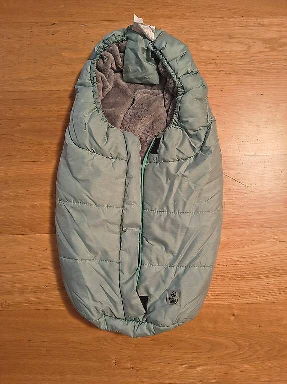 Sacchi a pelo: Fusssack für Kinderwagen – Usato da Basel venduto da sabinenie