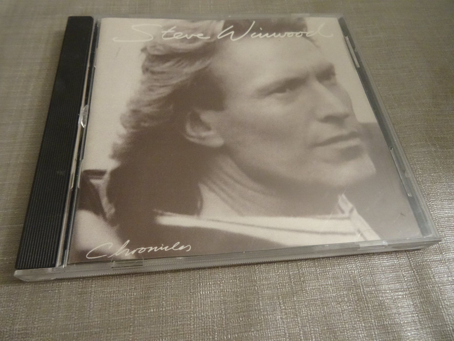 CD: Steve Winwood - Chronicles CD – Usato da Olten venduto da Disc-Ausverkauf