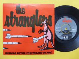 The Stranglers – Nuclear Device (The Wizard Of Aus)
