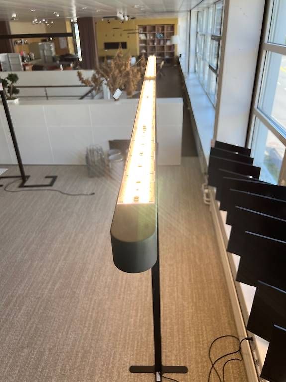 Lampen: Stehlampe für Büro oder Homeoffice – Gebraucht aus Wetzikon ZH von dajevo 1