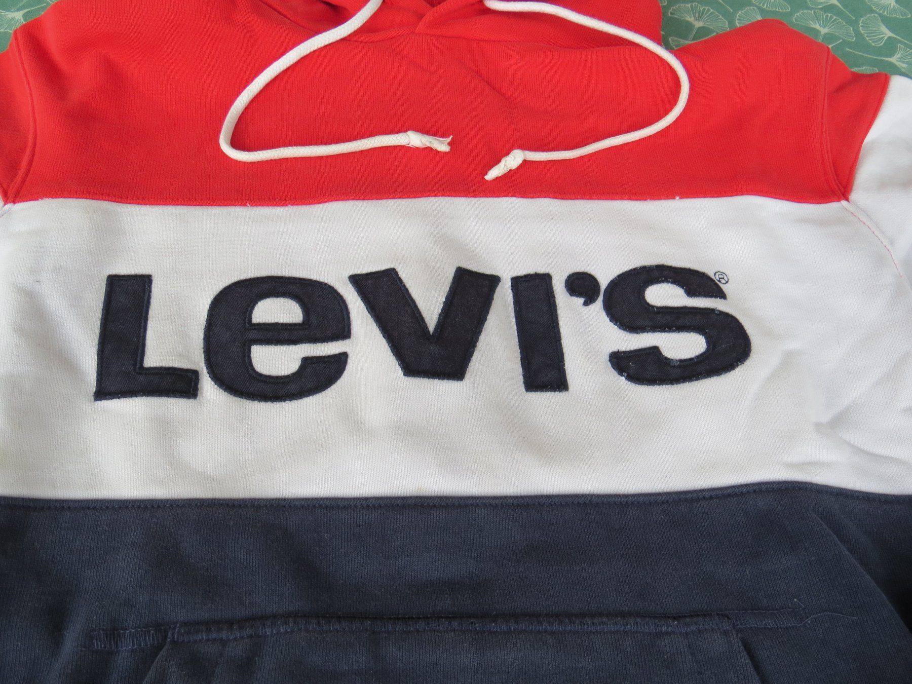 Levi's Maglioni & Felpe: Hoodie LEVI'S Gr: XS – Usato da Langenthal venduto da Steinadler129 3