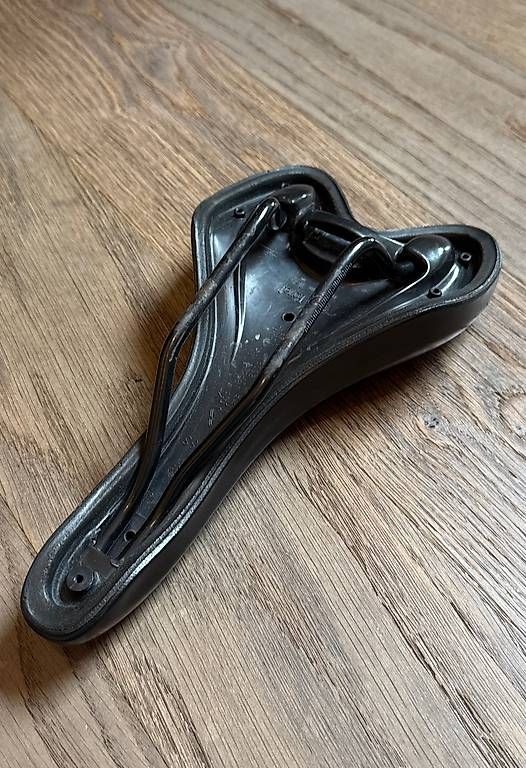 Pezzi di ricambio: Selle Royal Sattel – Usato da Luzern venduto da tro_b2v6 1