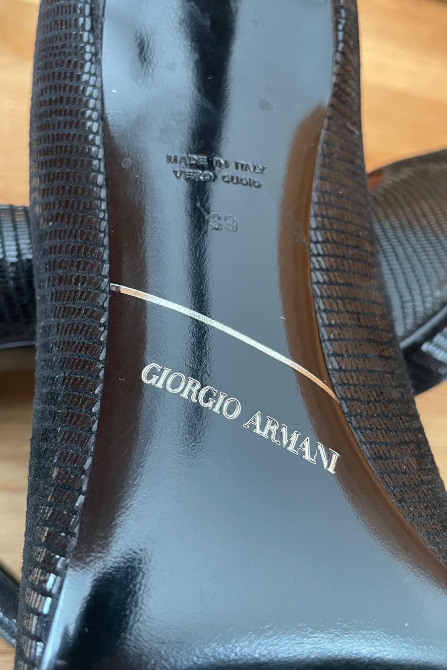 Armani Chaussures femmes: Giorgio Armani High Heels Gr.39 – D'occasion à Aadorf par Assyrian-Bazar 5