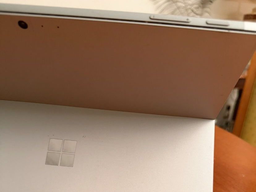Microsoft Tablet PC: Microsoft Tablett – Usato da Schaffhausen venduto da mba_d9m2 2