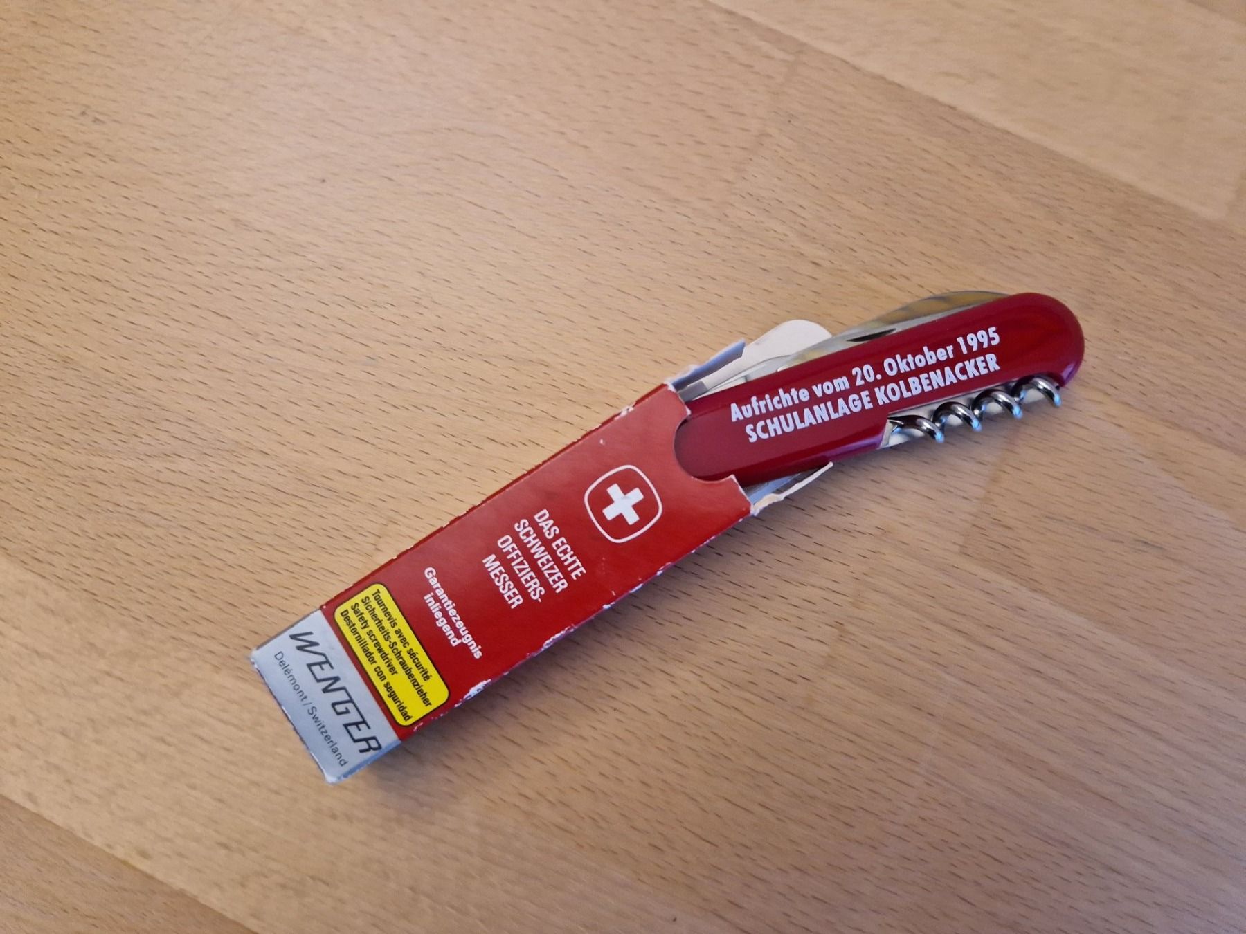 Wenger Coltelli tascabile: Taschenmesser (Aufrichte Schule Kolbenacker 1995) – Nuovo (secondo la descrizione) da Zwillikon venduto da Reweto 1