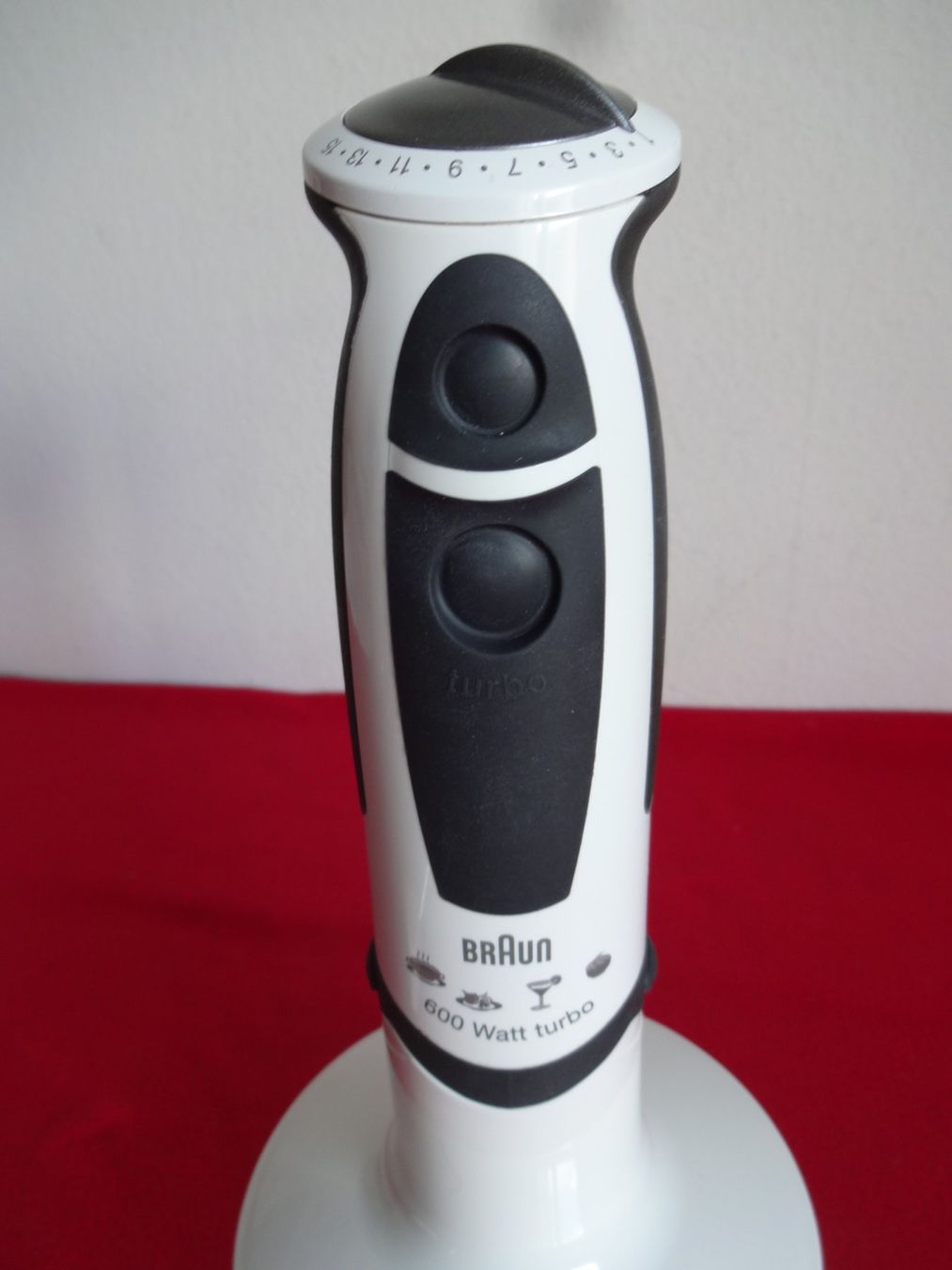 Braun Küchengeräte: BRAUN Handmixer / 600 Watt Turbo – Gebraucht aus Frauenfeld von rey06 5