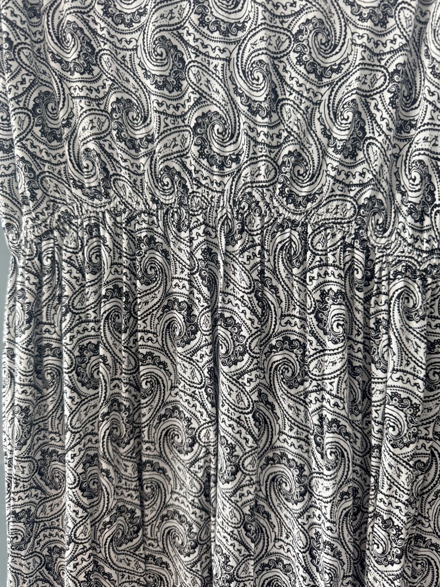 Robes: Maxikleid mit Muster, Grösse XS/S – Neuf (Voir description) à Einsiedeln par important__ 2