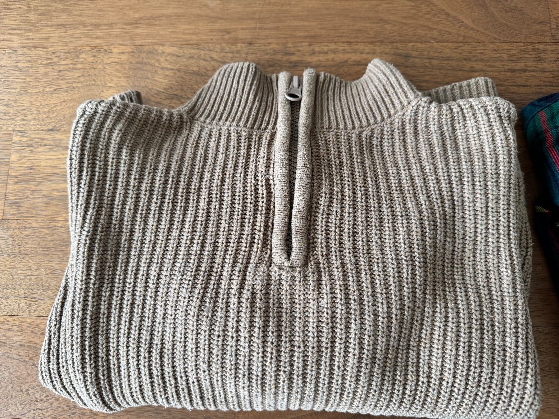 Lotti & Set di vestiti: Kleiderpaket Gr. 122/128 – Usato da Eschlikon TG venduto da FilipSlomka 2