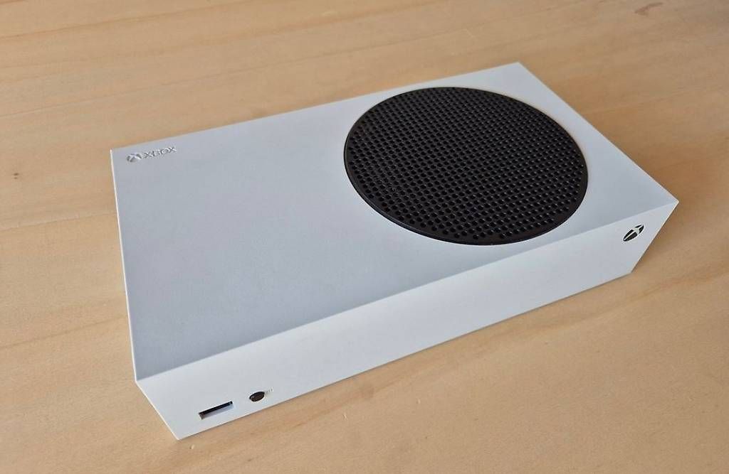Microsoft Console: Xbox Series S 512 GB mit Controller und Zubehör – Usato da Suberg venduto da lar_7lnj 1