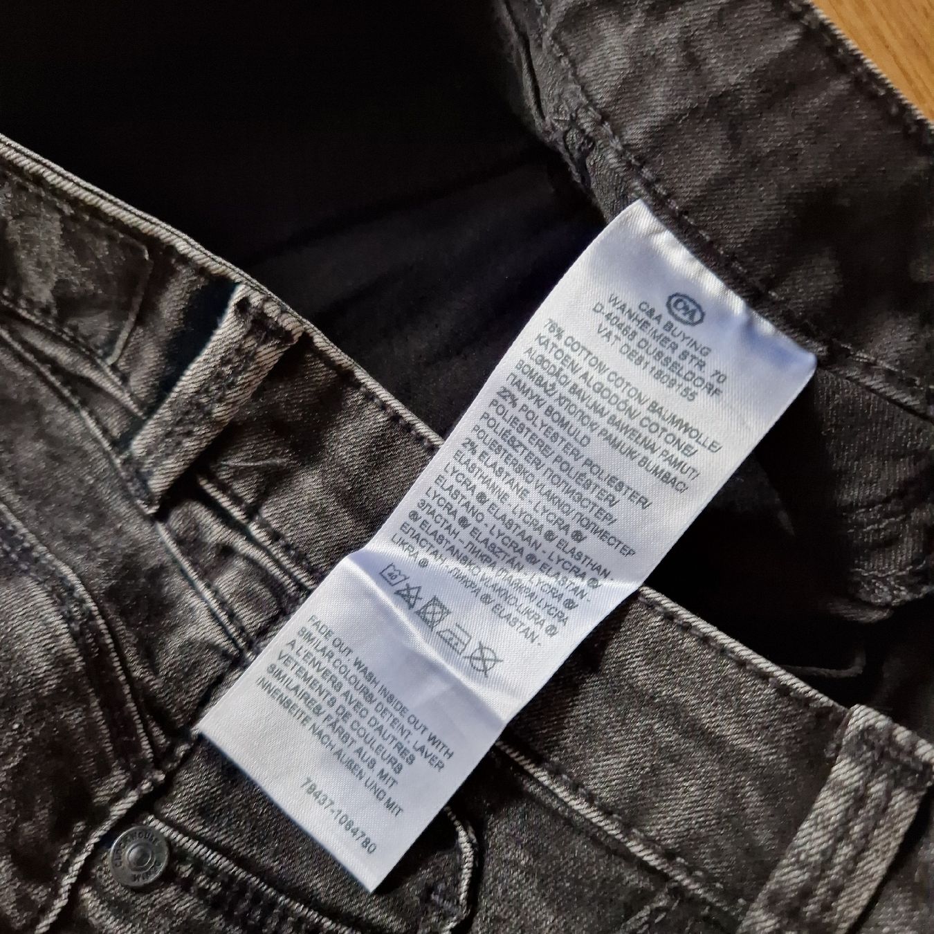 C&A Jeans: Jeans von Review 27 & Clockhouse, Gr. 36 Regular – Usato da Nendeln venduto da witr_gliabt 8