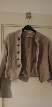 Elegante Frühlingsjacke/ Bolerostyle, Grösse M, beige