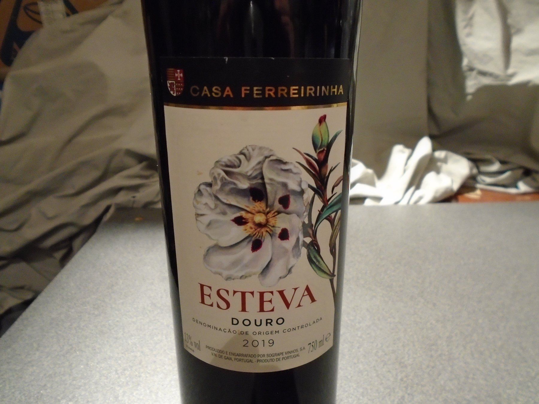 Vins: Rotwein Esteva Douro 2019 – D'occasion à Zürich par abraxas1291 1